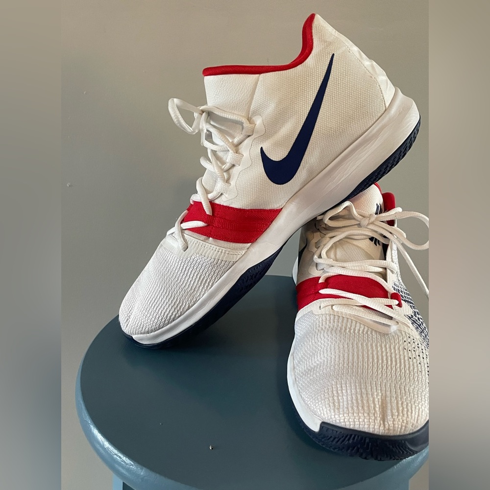 Nike Kyrie Flytrap 'USA'